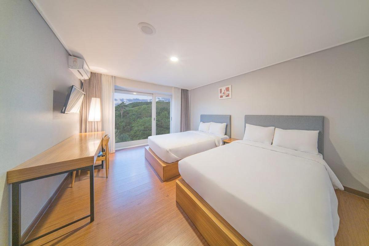 El Hotel Yangyang Dış mekan fotoğraf